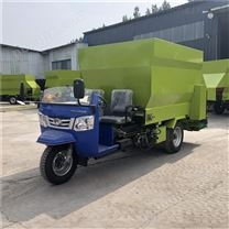 牛場(chǎng)撒料車 草料養(yǎng)牛喂料車 行走式撒草車
